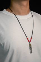 Load image into Gallery viewer, Japan Takahashi Goro Right Feather Necklace Set
