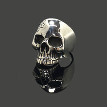 Load image into Gallery viewer, Vintage 925 Sterling Silver Gothic Skeleton Ring