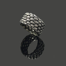 Load image into Gallery viewer, Classic Web Retro 925 Sterling Silver Ring