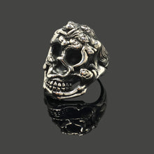 Load image into Gallery viewer, Retro Silver Exaggerated Skull Rings