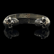 Load image into Gallery viewer, Retro Silver Domineering Double Skull Open Bangle