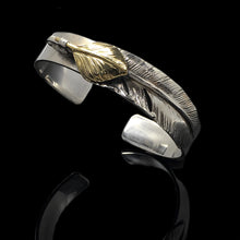 Load image into Gallery viewer, 925 Sterling Silver Goro's Feather Bracelet