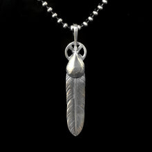 Load image into Gallery viewer, Small Feather Leaf Retro 925 Silver Pendant Takahashi Goro