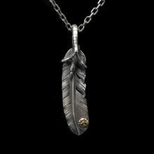 Load image into Gallery viewer, Takahashi Goro Left Feather Necklace Set Retro 925 Silver