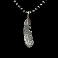 Load image into Gallery viewer, Takahashi Goro Leaf Retro 925 Silver Feather Pendant