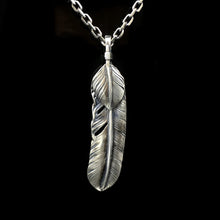 Load image into Gallery viewer, Right Feather Retro 925 Silver Leaf Goro Takahashi Pendant