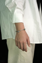 Load image into Gallery viewer, Retro 925 Sterling Silver Skeleton Head Bracelet