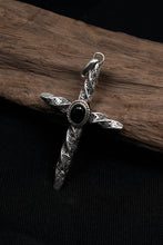 Load image into Gallery viewer, Twisted Cross 925 Silver Pendant with Onyx