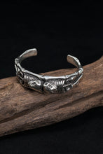 Load image into Gallery viewer, Retro Silver Double Skull Open Bracelet