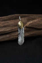 Load image into Gallery viewer, Right Feather Brass Leaf Retro 925 Silver Pendant Japan Takahashi Goro