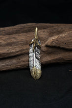 Load image into Gallery viewer, Left Eagle Claw Feather Retro 925 Silver Pendant Japan Takahashi Goro with Brass