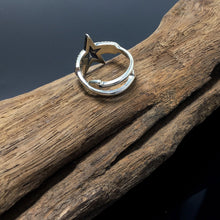 Load image into Gallery viewer, Cody Sanderson Double Arrow Star Ring