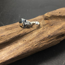 Load image into Gallery viewer, Sterling Silver Antique Style Skull Hook Holder Exclusive Design