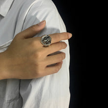 Load image into Gallery viewer, Vintage Men's King Crown Skull Ring Hip Hop Rock Biker Jewelry Ring