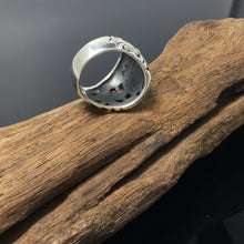 Load image into Gallery viewer, Southwestern Vintage Style Silver Turquoise Ring