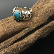 Load image into Gallery viewer, Wave Oval Turquoise Meditation Anxiety Ring