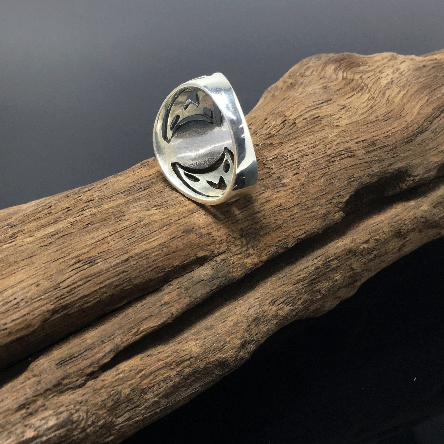 Native American Turquoise Silver Ladies Men Ring Pretty Sterling Design