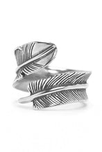 Load image into Gallery viewer, 925 Sterling Silver Feather Ring 
