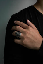 Load image into Gallery viewer, Navy Pirate Captain Retro Sterling Silver Skull Ring