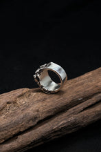 Load image into Gallery viewer, Retro 925 Sterling Silver Fist Ring