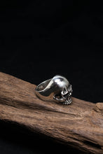 Load image into Gallery viewer, Vintage Silver Skull Men's Ring