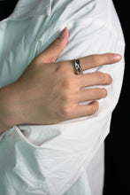 Load image into Gallery viewer, Small Cross 925 Sterling Silver Retro Ring