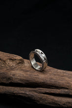 Load image into Gallery viewer, Small Cross 925 Sterling Silver Retro Ring