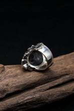 Load image into Gallery viewer, Retro Silver Personality King Skull Ring