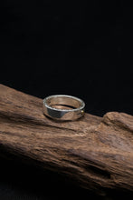 Load image into Gallery viewer, Takahashi Goro Sun Point Ring