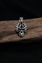 Load image into Gallery viewer, Retro Fire Skull 925 Sterling Silver Pendant