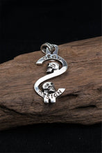 Load image into Gallery viewer, Retro Silver Dollar Pendant