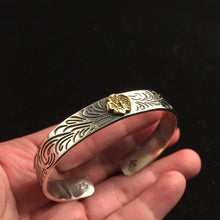 Load image into Gallery viewer, Retro 925 Sterling Silver Goro's Pattern Bracelet