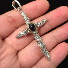 Load image into Gallery viewer, Twisted Cross 925 Silver Pendant with Onyx