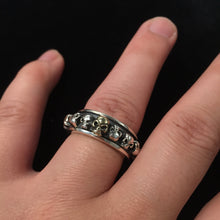Load image into Gallery viewer, Retro Silver Skeleton Skull Ring