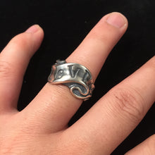 Load image into Gallery viewer, 925 Sterling Silver Fashion Jewelry Retro Hand-Carved Letters Love Ring