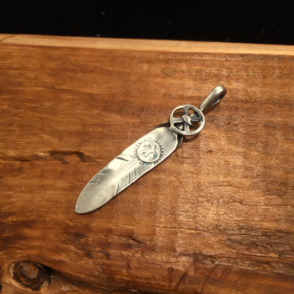 Feather Retro 925 Silver Pendant 8x50mm