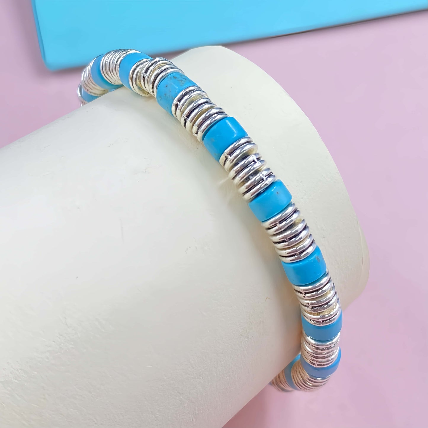 Flat Turquoise Crystal Bracelet for Focus and Concentration