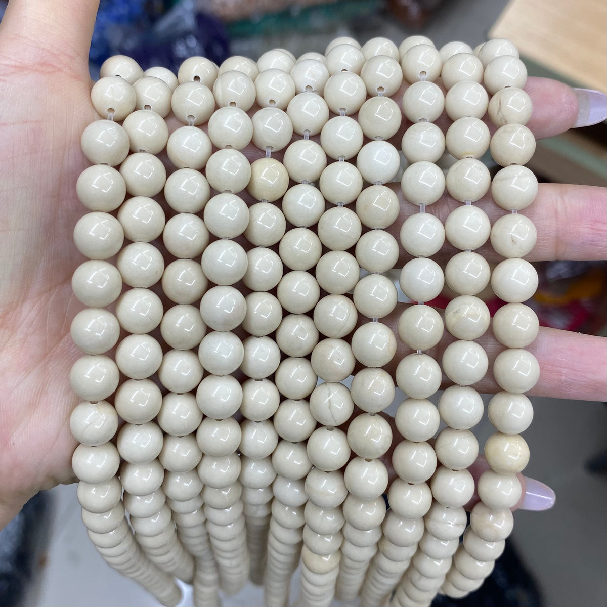 Round Ivory Jade Beads