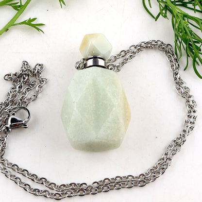 Healing Crystal Freefrom Shape Perfume Pendant Necklace
