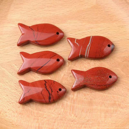 Healing Crystal Semi-Precious Stone Fish Shape Pendant Necklace 1PCS