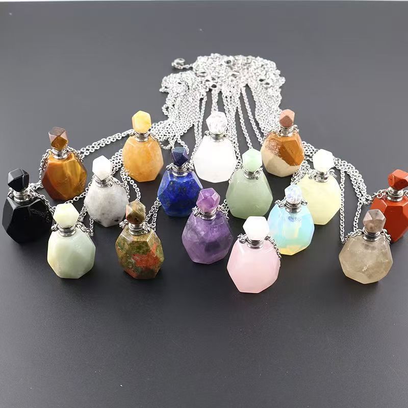 Healing Crystal Freefrom Shape Perfume Pendant Necklace