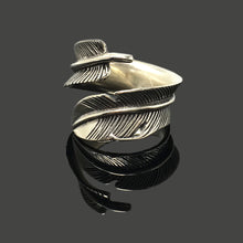 Load image into Gallery viewer, Feather 925 Sterling Silver Ring
