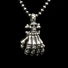 Load image into Gallery viewer, Retro 925 Sterling Silver Skull Hands Pendant
