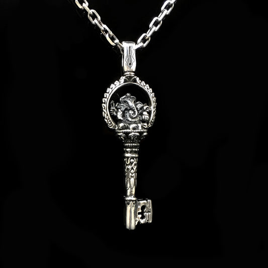 Vintage Key 925 Sterling Silver Pendant