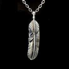 Load image into Gallery viewer, Right Feather Retro 925 Silver Leaf Goro Takahashi Pendant
