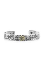 Load image into Gallery viewer, Retro 925 Sterling Silver Goro&#39;s Pattern Bracelet
