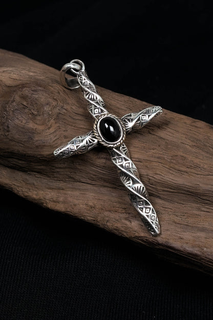 Twisted Cross 925 Silver Pendant with Onyx