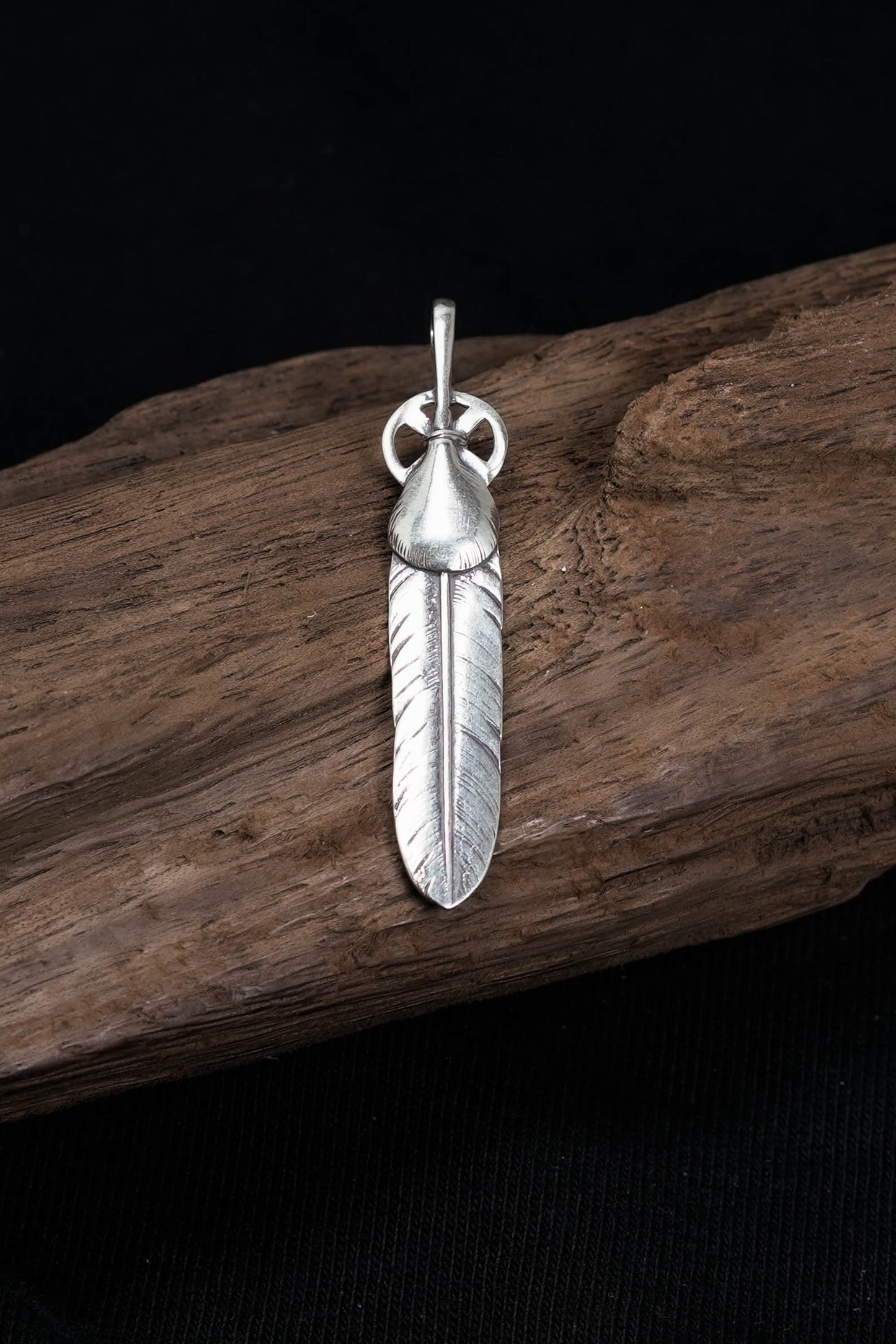 Small Feather Leaf Retro 925 Silver Pendant Takahashi Goro