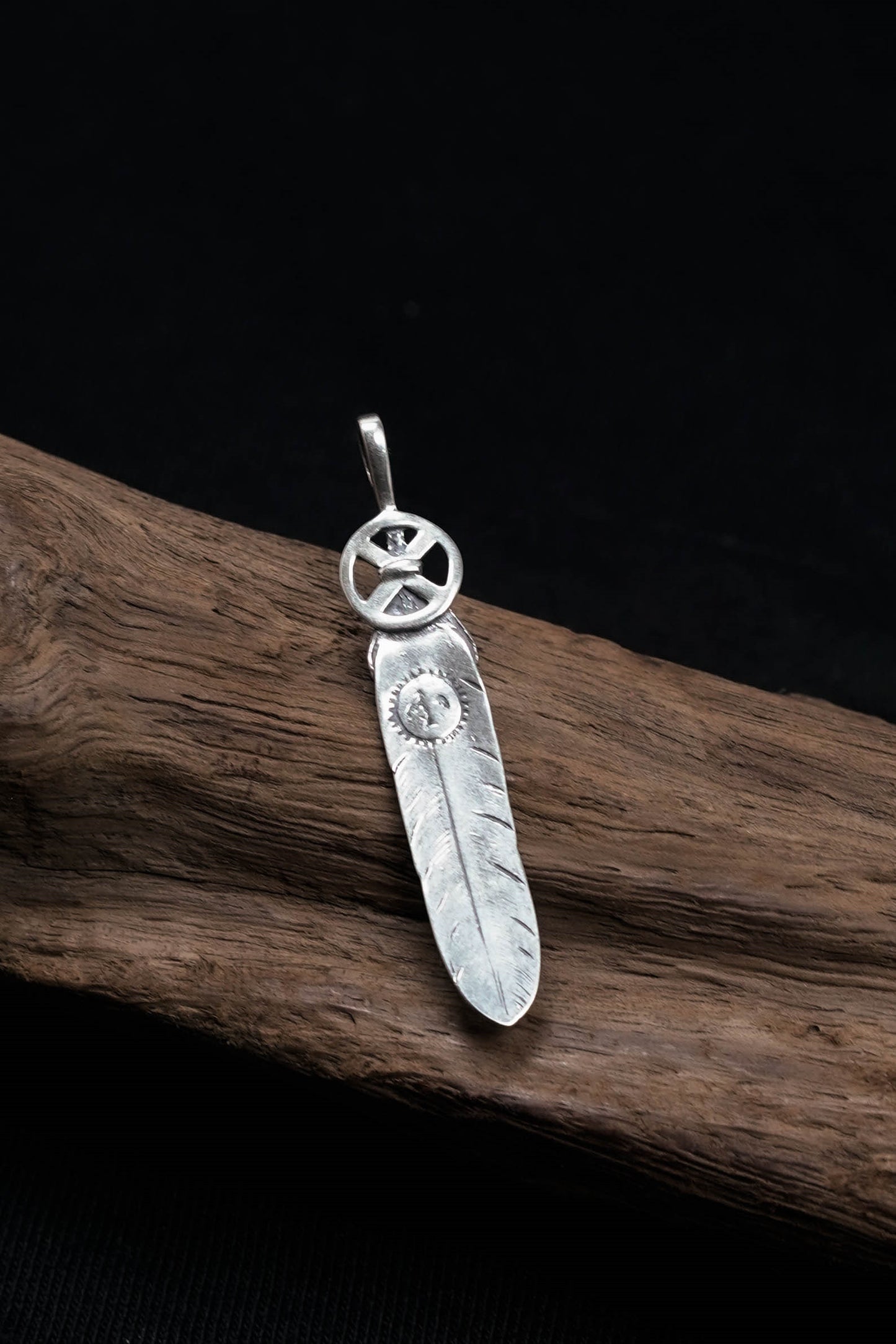 Small Feather Leaf Retro 925 Silver Pendant Takahashi Goro