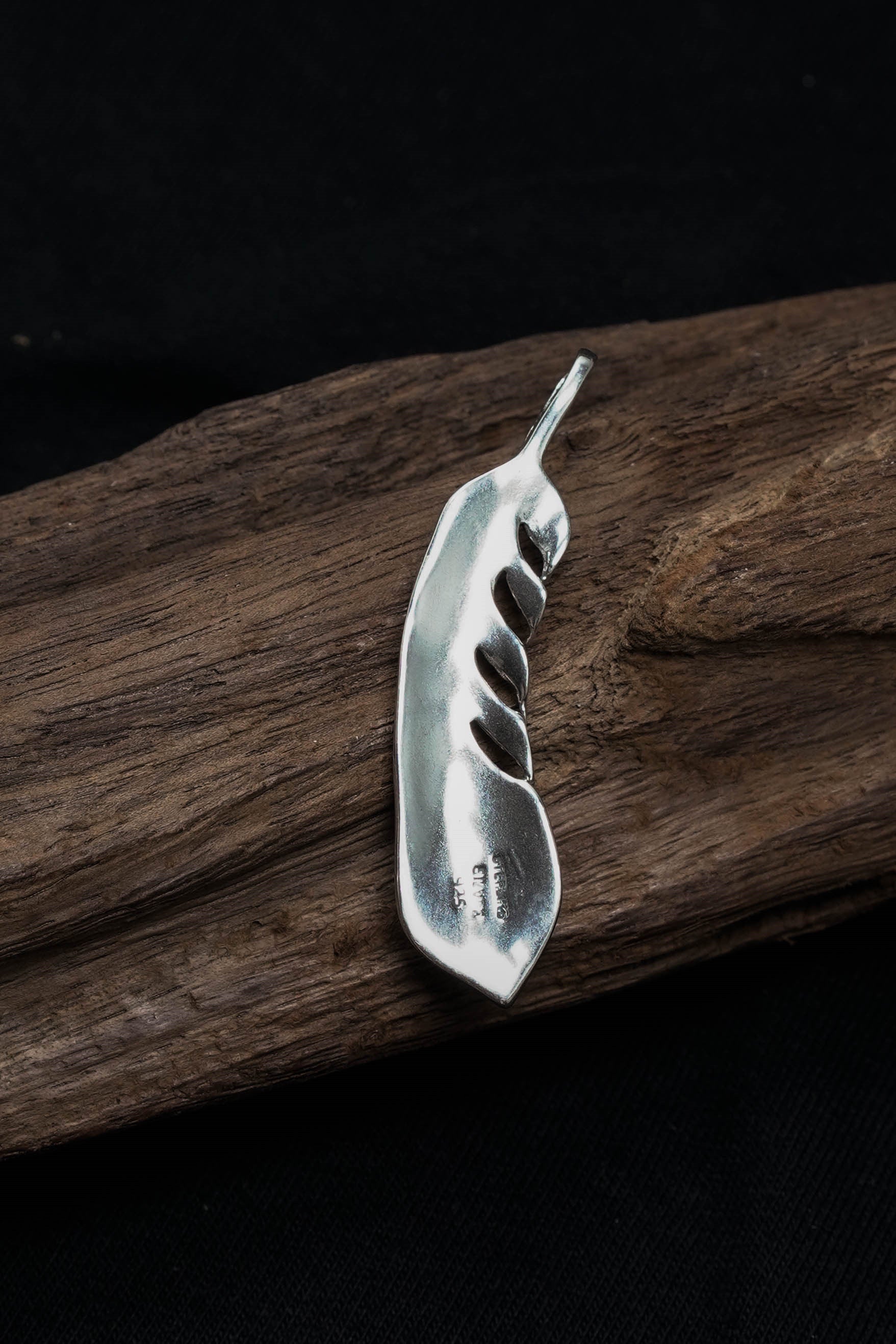 Feather Leaf Retro 925 Silver Goro Takahashi Pendant with Turquoise